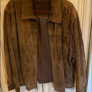 Men’s brown suede jacket